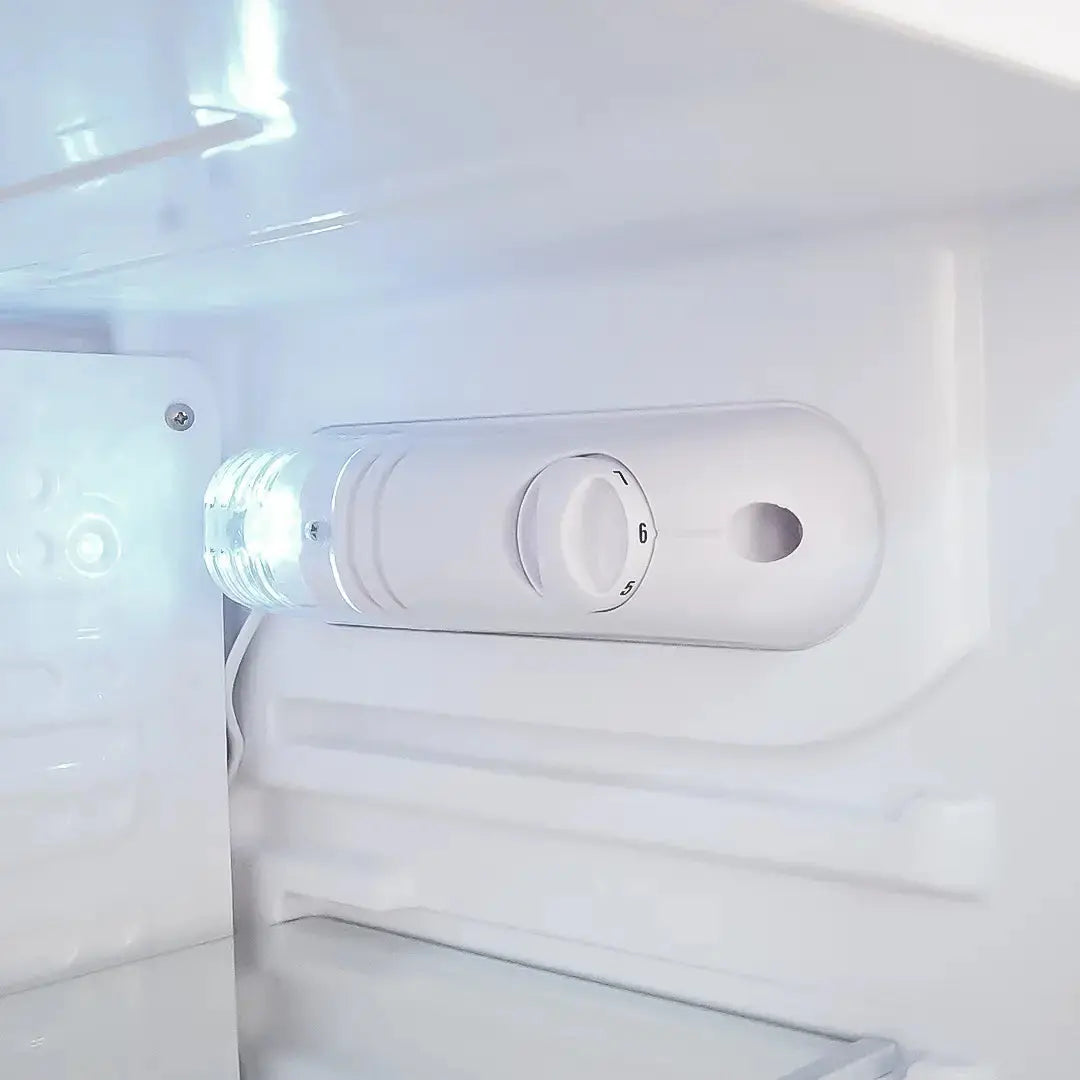 3.2 Cu.Ft. Mini Fridge CR32 Upstreman